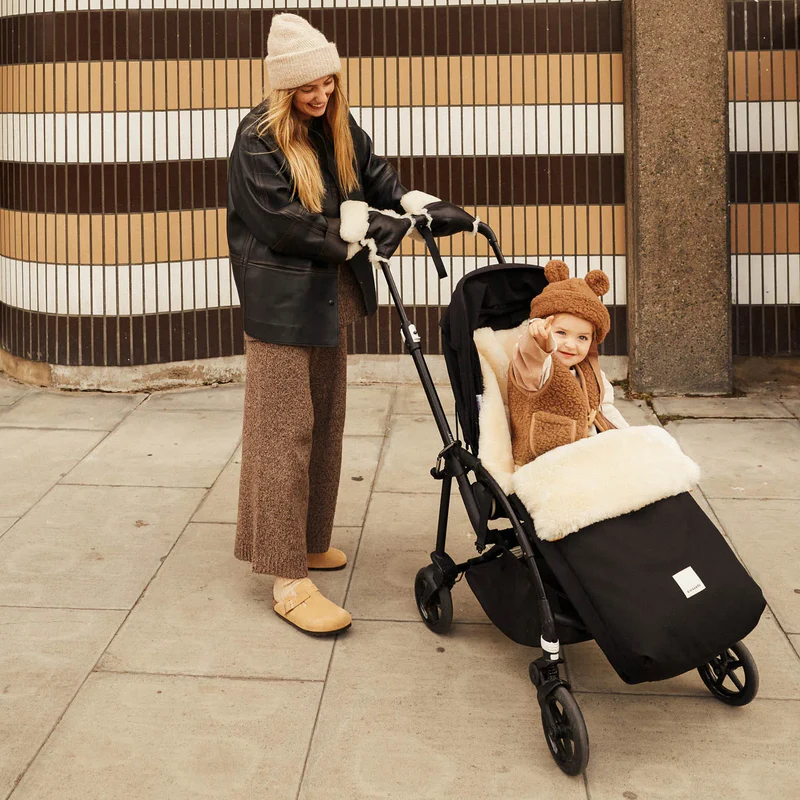 BINIBAMBA  Schaffell Kinderwagen Fusssack  Milk - Image 7
