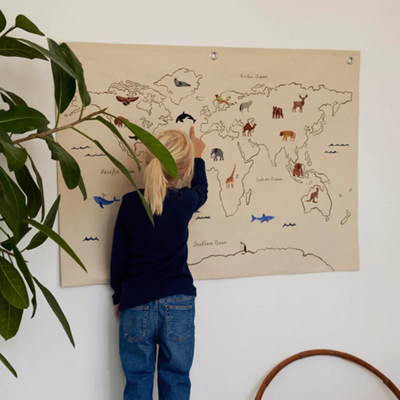 Ferm Living  Wanddekoration 'The World' aus Stoff  Off-White - Image 2