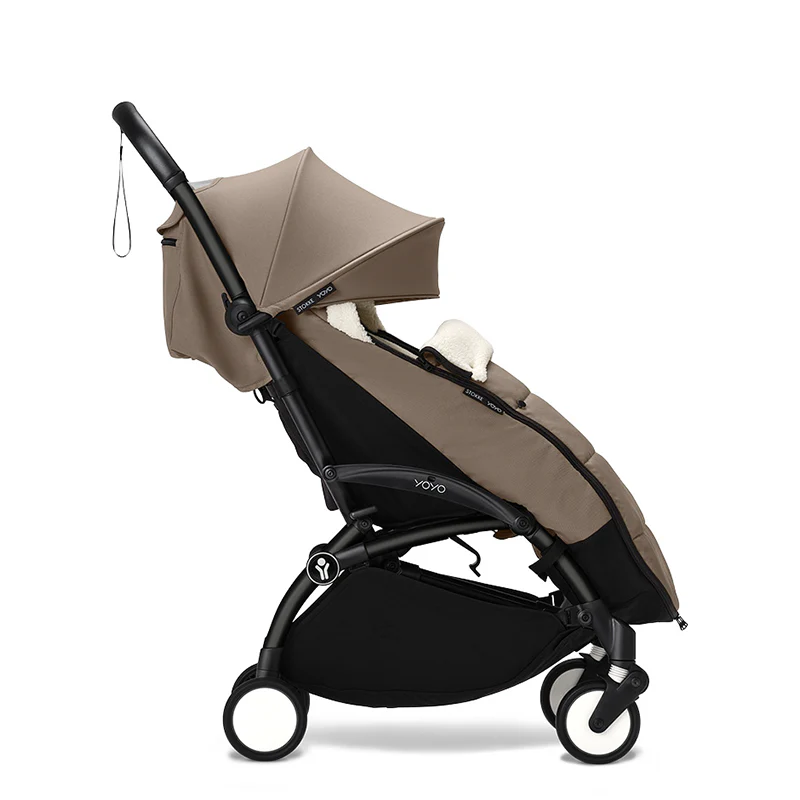 Stokke YOYO³ 6+ Black/Taupe - Image 7