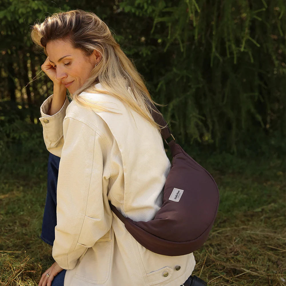 Studio Noos Gürteltasche für Erwachsene 'Puffy' Brown - Image 2