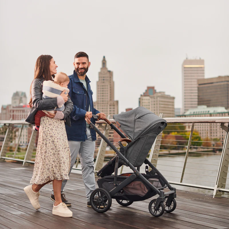UPPAbaby  Cruz v2  Greyson - Image 3